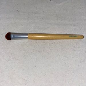 Concealer Brush